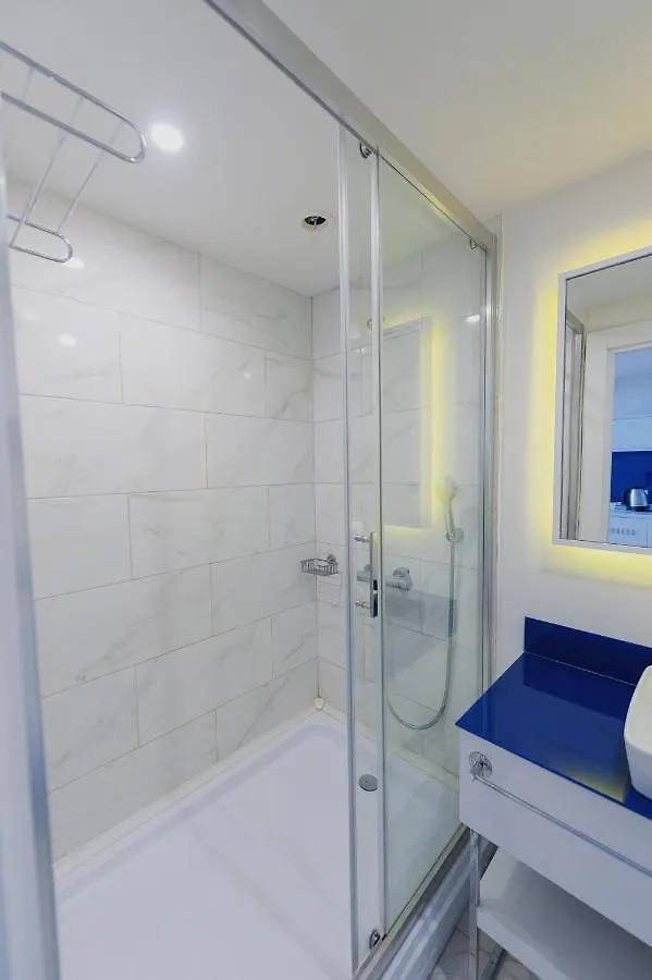 Panorama Aparthotel Orbi City Batum